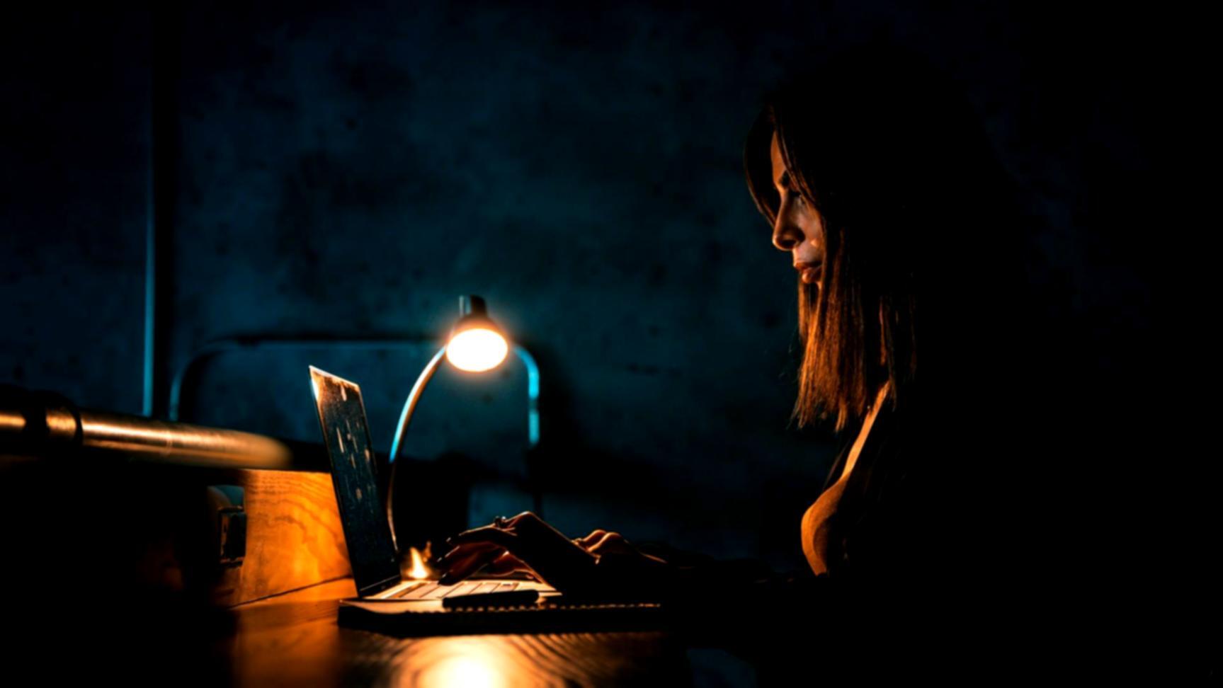 Análisis detallado de flujos de efectivo en documentos empresariales